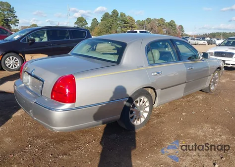 2006 Lincoln Town Car Signature from USA, damaged, VIN 1LNHM81W46Y609784